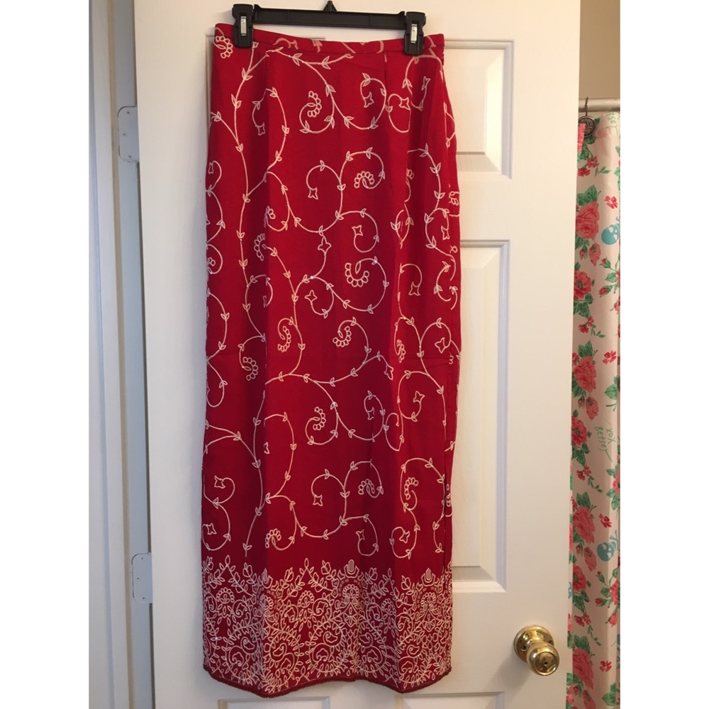 Handmade Indian Embroidered Slit Skirt